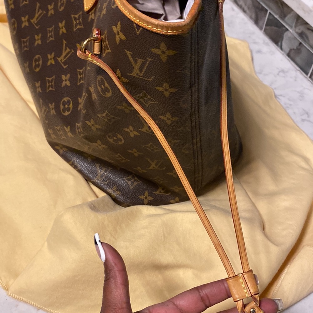 Louis Vuitton Neverfull GM - Picture 7 of 14